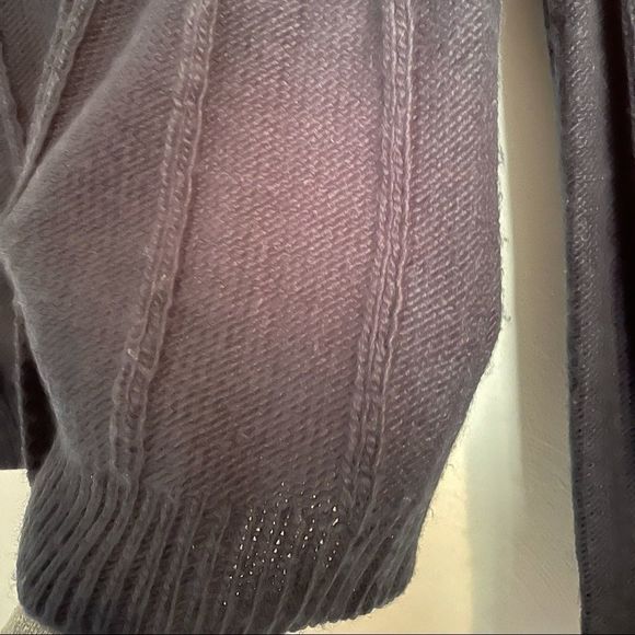 TulleāNavy ButtonĀ UpāCardigan - Picture 2 of 8